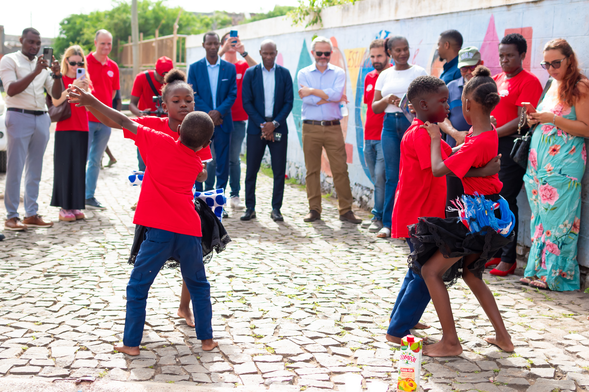 FICASE e Compal celebram o Dia Mundial da Alimentação com Palestra Interativa sobre Alimentação & Nutrição, plantação de árvores de frutas e jogos lúdico-pedagógicos com os alunos do EBO, em Santa Cruz