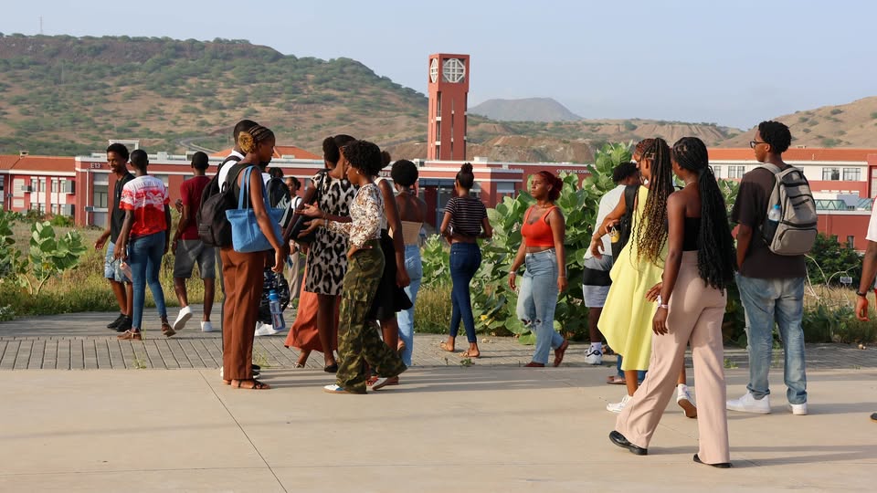 FICASE passa a gerir Programa de Trabalho Temporário para Estudantes Universitários